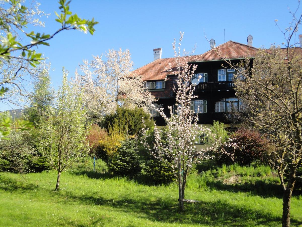 Zeilinger Villa Knittelfeld Exteriör bild